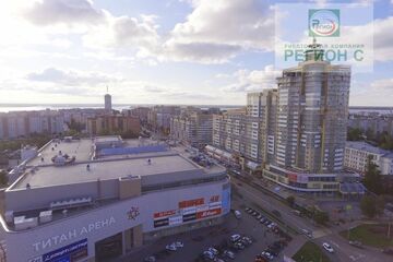 Помещение своб.назн., 373 м², 1/25 эт.
