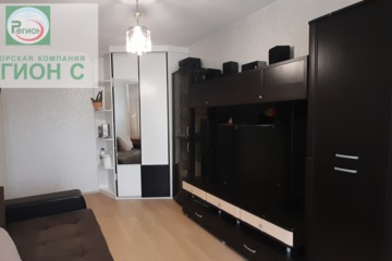4-к квартира, 80 м², 1/9 эт.