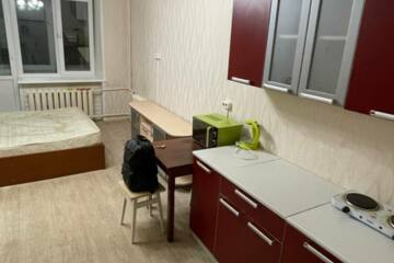 Комната, (всего 5 ком.), 100 м², 4/5 эт.