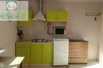 Комната, (всего 5 ком.), 15 м², 15/15 эт.