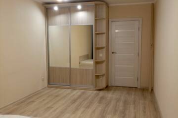 1-к квартира, 40 м², 1/11 эт.