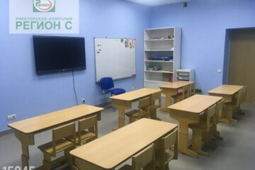Помещение своб.назн., 75,9 м², 1/12 эт.