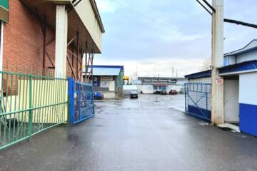 Помещение своб.назн., 231 м², 1/2 эт.