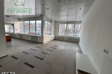 Помещение своб.назн., 195,4 м², 1/9 эт.