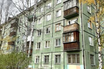 2-к квартира, 42 м², 1/5 эт.