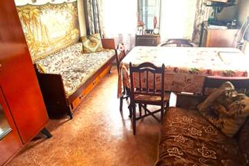 3-к квартира, 52 м², 1/1 эт.