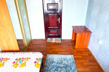 Комната, (всего 3 ком.), 62 м², 5/5 эт.
