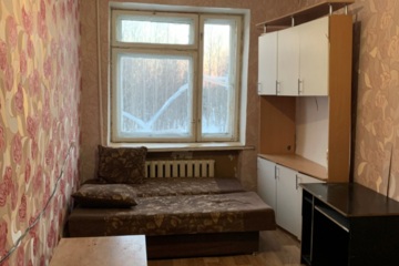 Комната, (всего 10 ком.), 30 м², 2/5 эт.