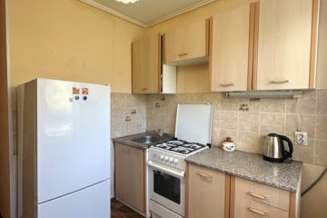 1-к квартира, 32 м², 1/9 эт.