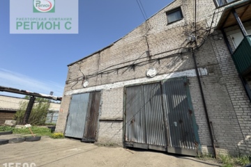 Отдельно стоящее здание, 645 м²