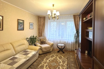 2-к квартира, 42 м², 3/9 эт.
