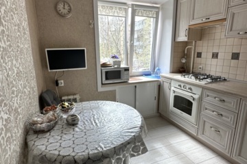 3-к квартира, 54,7 м², 2/5 эт.