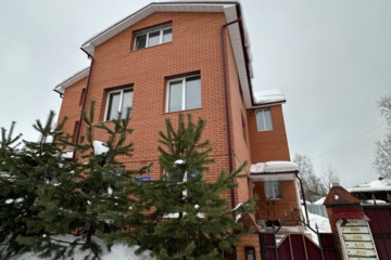 3-к квартира, 74 м², 3/3 эт.