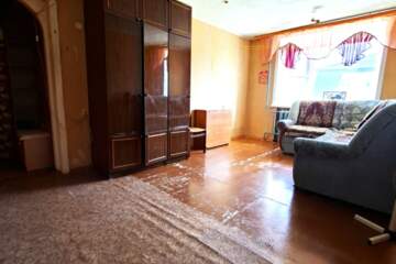 Комната, (всего 3 ком.), 75 м², 3/5 эт.