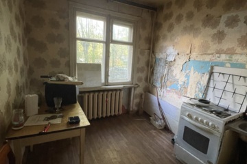 2-к квартира, 42 м², 1/5 эт.